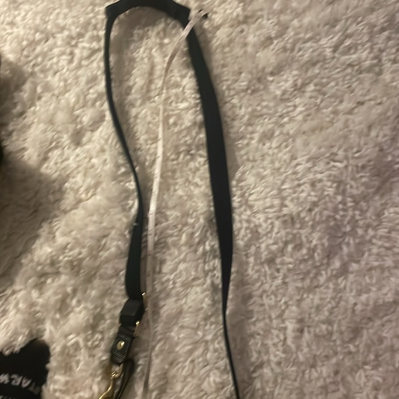 Like new coach everyday small purse - Picture 4 of 7